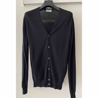 ジョンスメドレー(JOHN SMEDLEY)の超美品 JOHN SMEDLEY カーディガン メリノウール S 30ゲージ 黒(カーディガン)