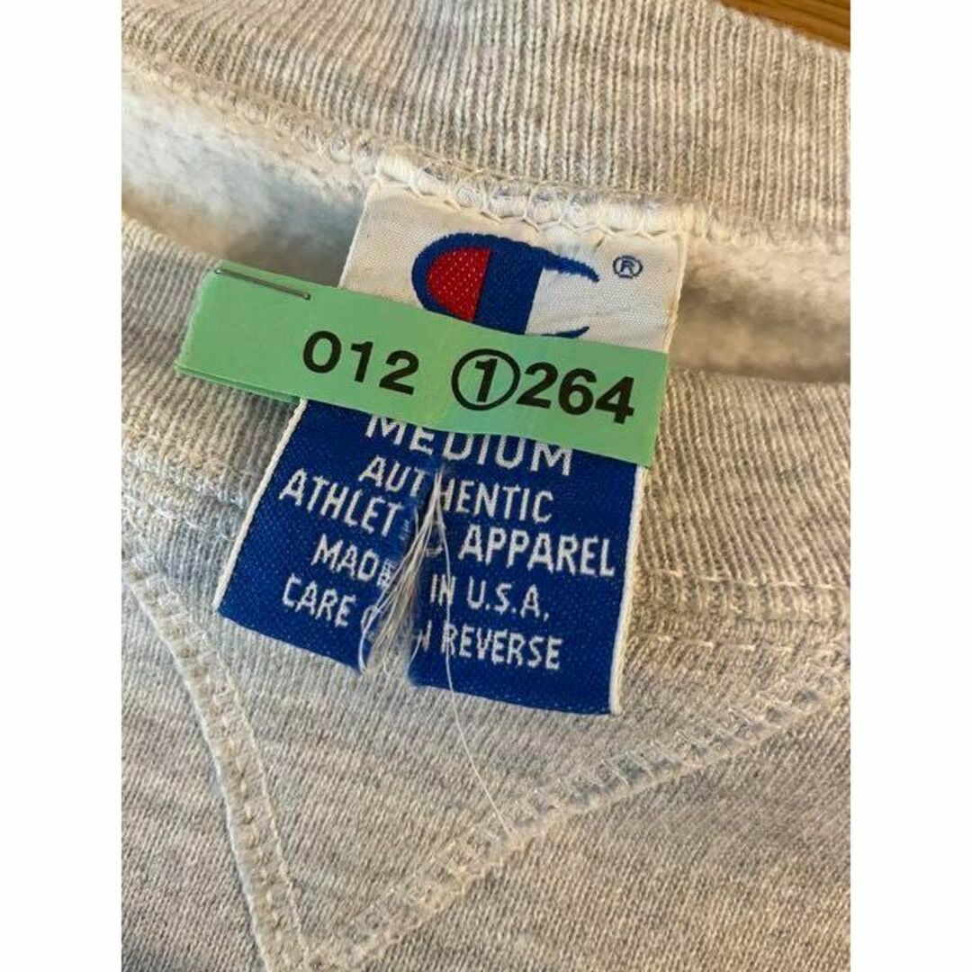 Champion(チャンピオン)の【チャンピオン】USA製90sアメリカ古着！リバース裏起毛スウェット　グレー レディースのトップス(トレーナー/スウェット)の商品写真