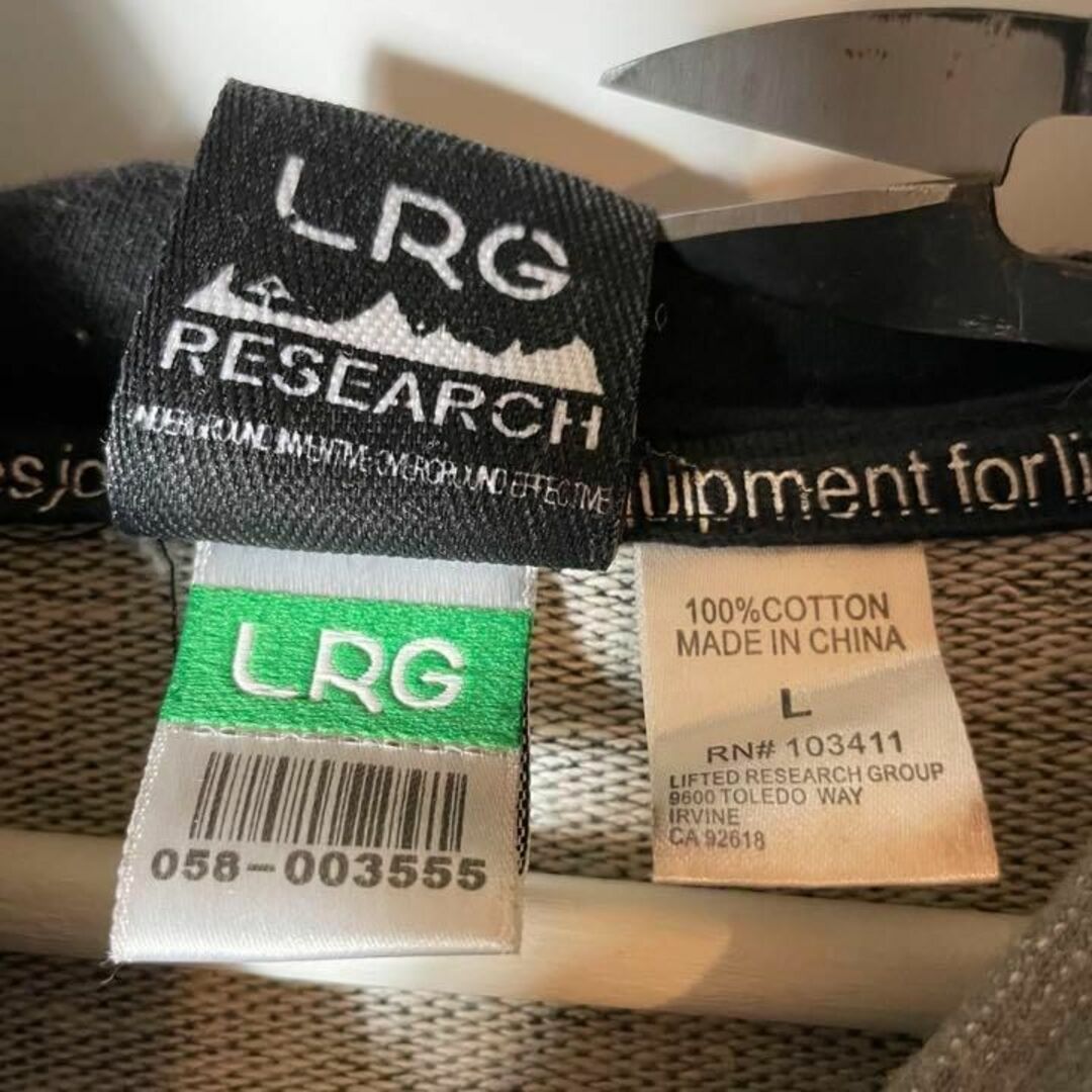 【LRG】エルアールジー　ボーダースウェットパーカー黒グレー高品質❗️超美品❗️