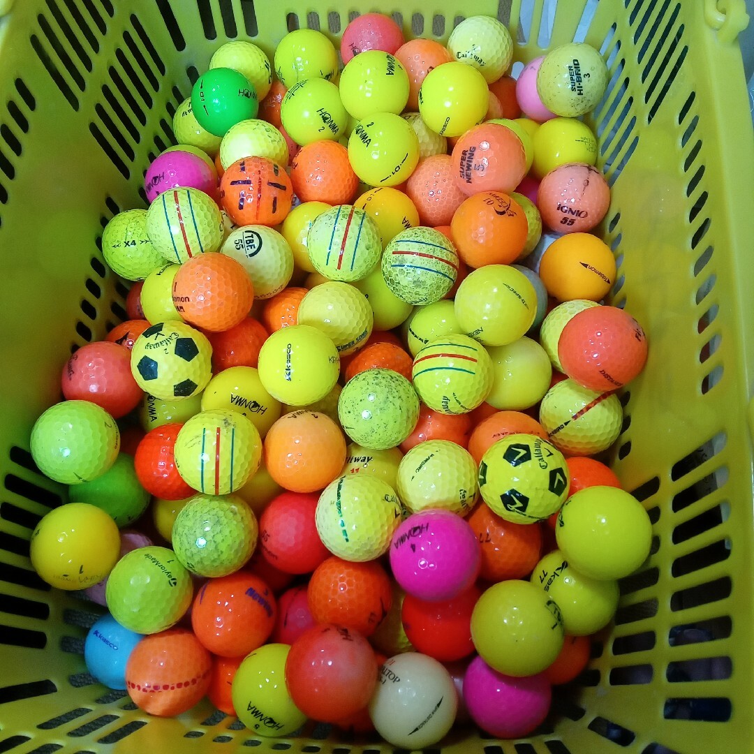 ロストボール 自宅練習用 カラー混ぜ物 200球 スポーツ/アウトドアのゴルフ(その他)の商品写真