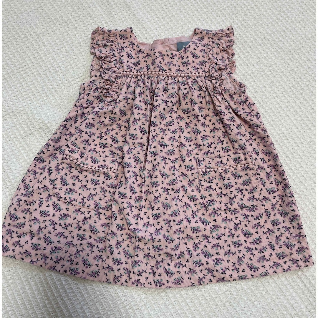 babyGAP(ベビーギャップ)のbabyGAP  花柄ワンピース キッズ/ベビー/マタニティのキッズ服女の子用(90cm~)(ワンピース)の商品写真