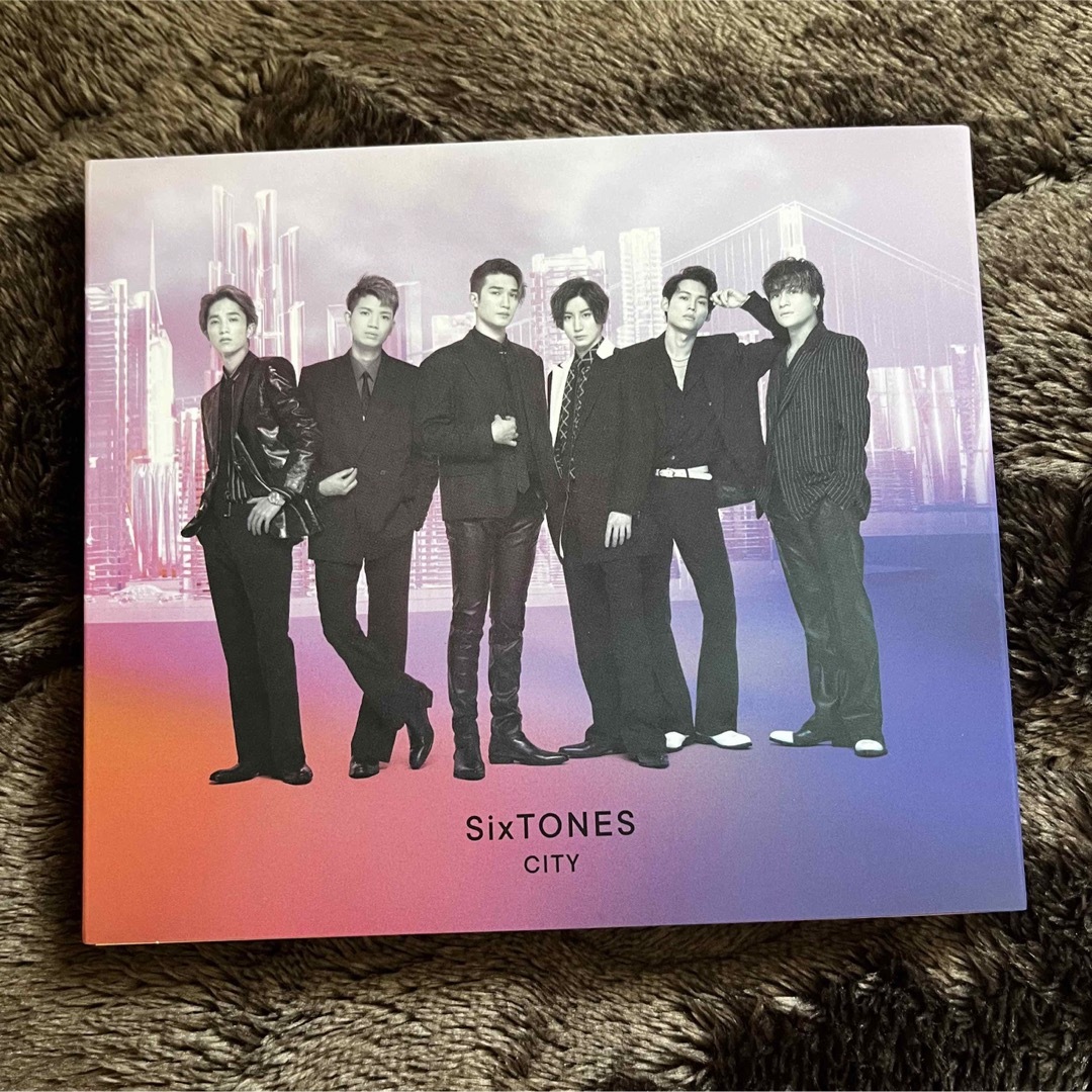 SixTONES 2nd アルバム city 通常版 エンタメ/ホビーのCD(ポップス/ロック(邦楽))の商品写真