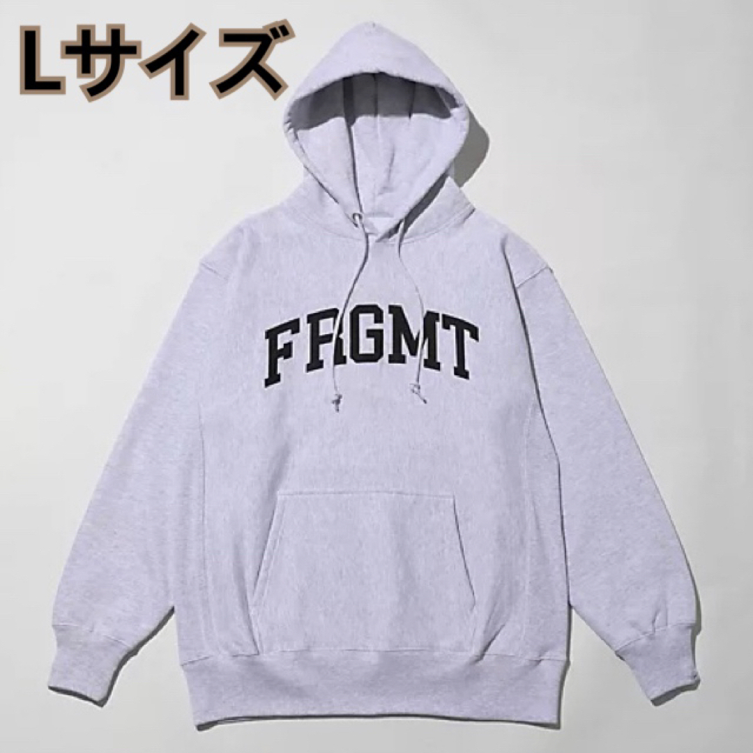 FRAGMENT UNIVERSITY ロゴフーディ パーカーM