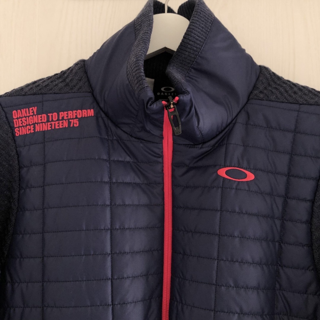 ★新品 オークリー メンズ ブルゾン ◆半額◆