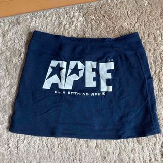 アベイシングエイプ(A BATHING APE)のAPEE ミニスカート(ミニスカート)