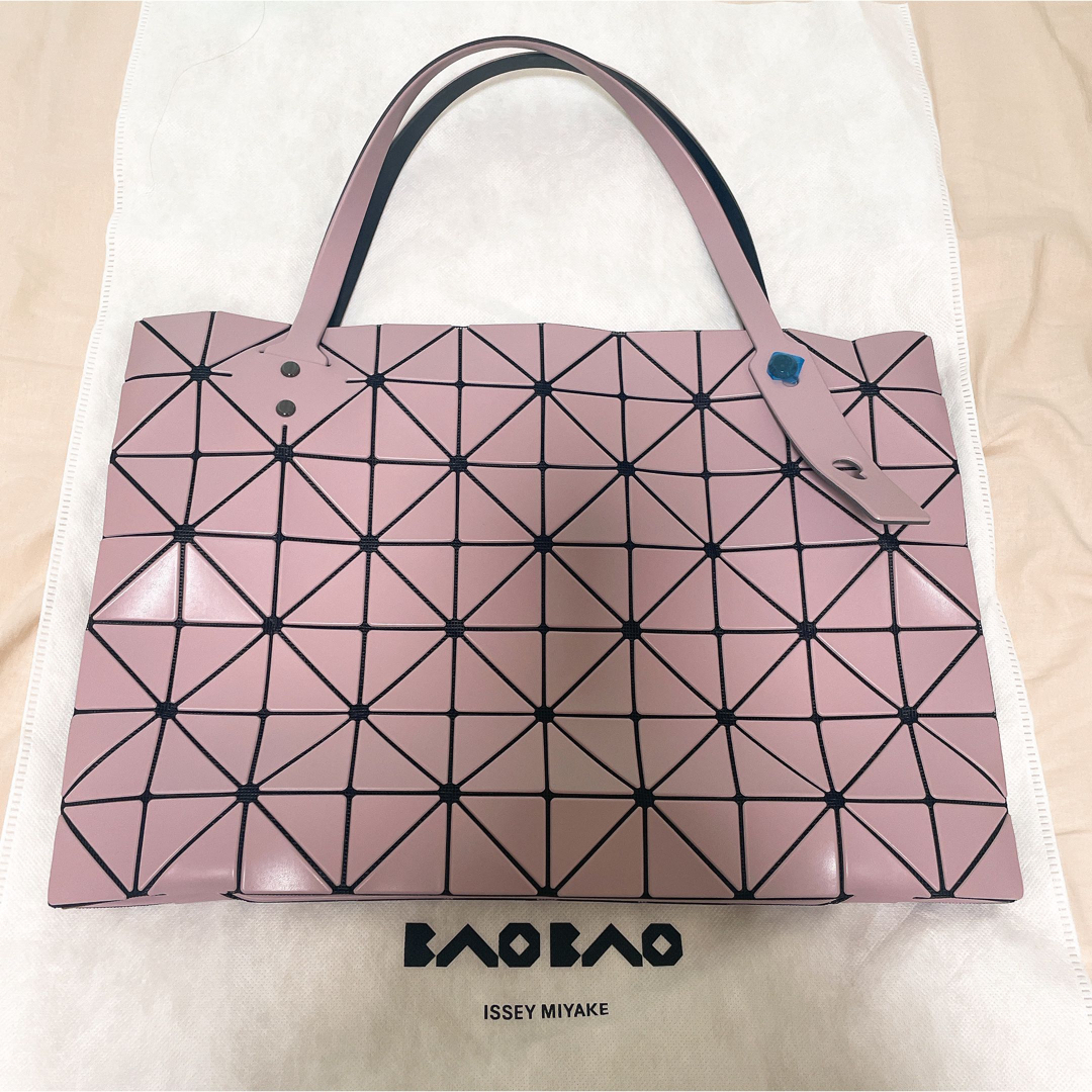 BaoBaoIsseyMiyake - BAOBAO ISSEY MIYAKE ROCK MATTEの通販 by ୨୧ ...