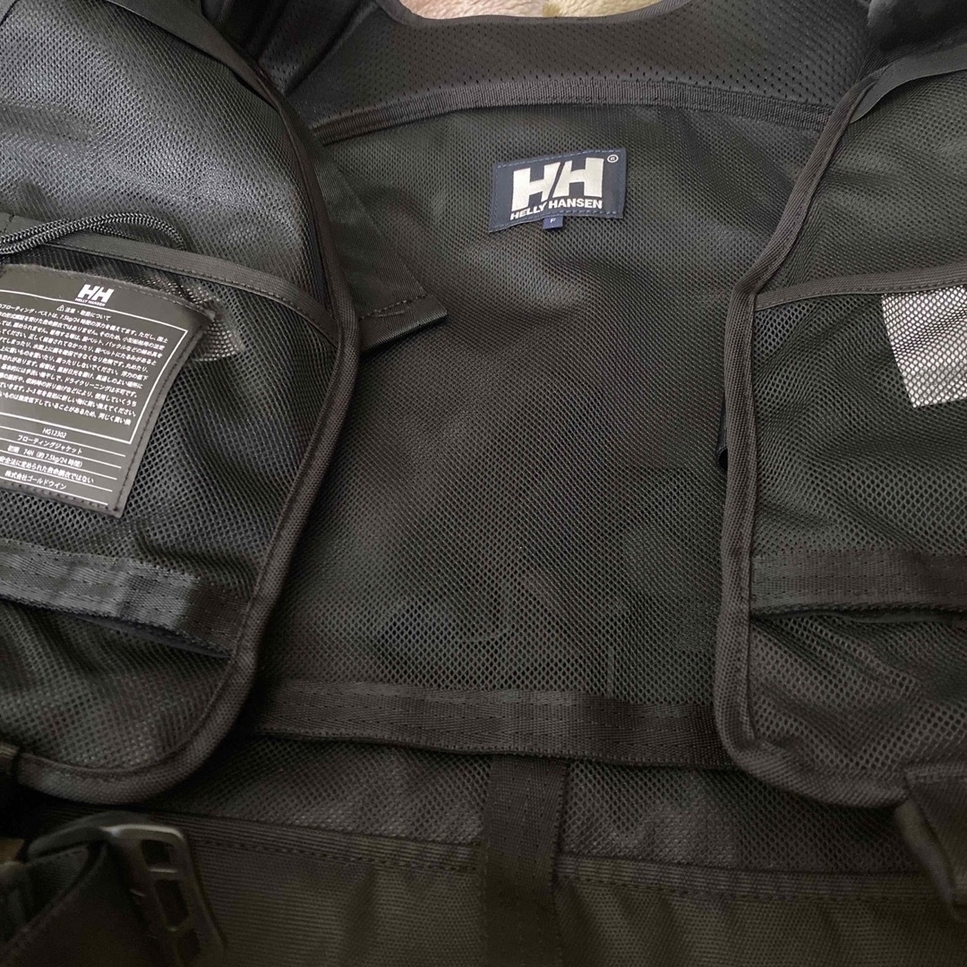 HELLY HANSEN(ヘリーハンセン)の（HG12302）- HELLY HANSENフィッシングベスト・黒 メンズのジャケット/アウター(その他)の商品写真