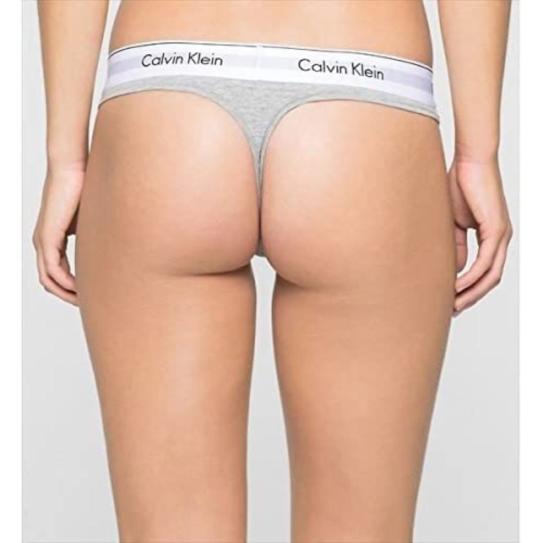 ck Calvin Klein(シーケーカルバンクライン)のカルバンクライン　レディース　上下セット　ブラ&ショーツTバッグ　灰　下着　 L レディースの下着/アンダーウェア(ブラ&ショーツセット)の商品写真