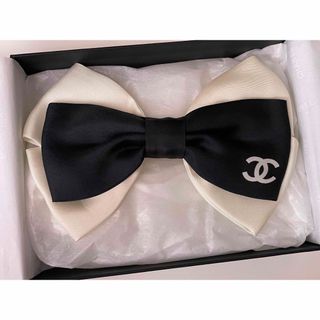 シャネル リボンバレッタ バレッタ/ヘアクリップ(ブラック/黒色系)の シャネル リボンバレッタ バレッタ/ヘアクリップ(ブラック/黒色系)の