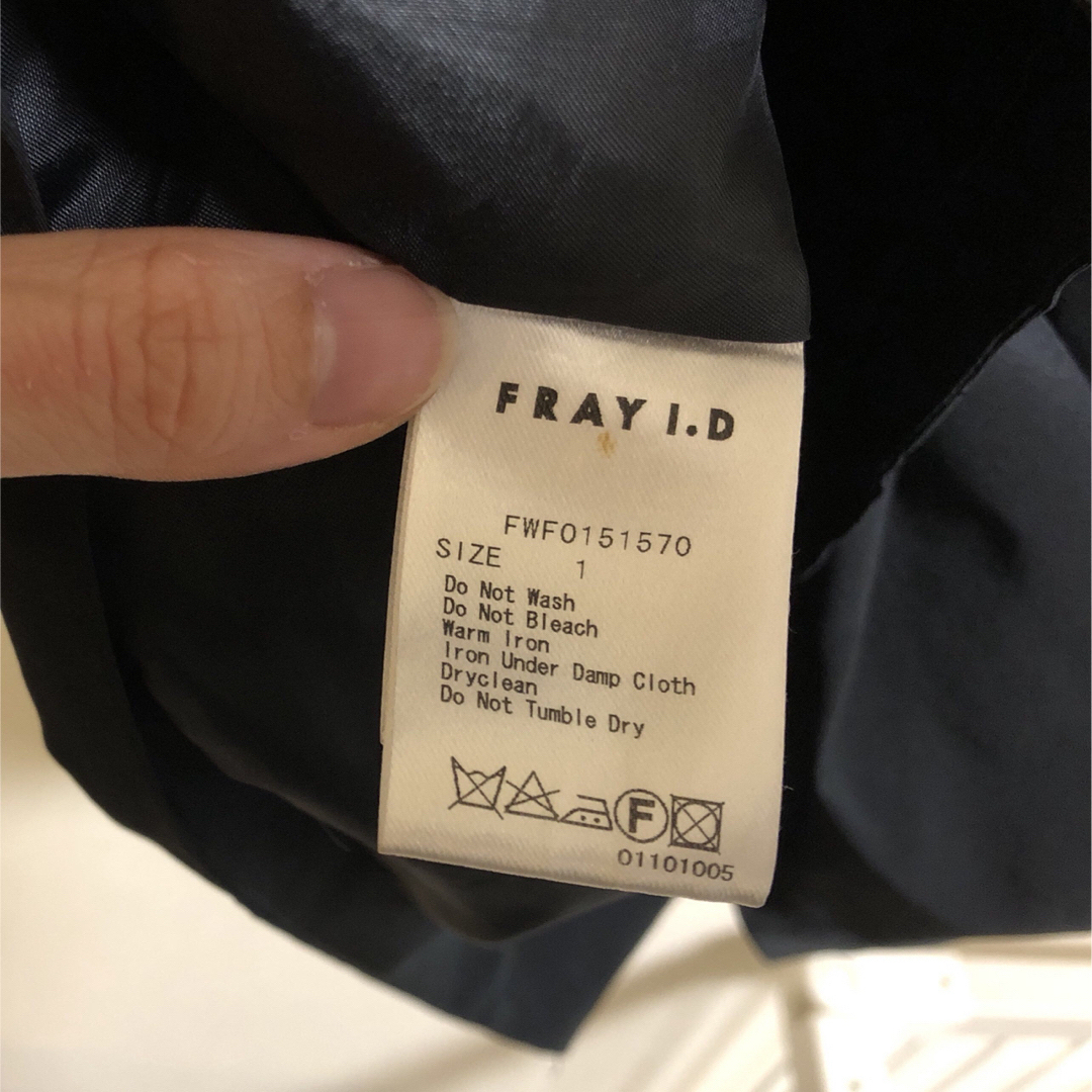 FRAY I.D(フレイアイディー)の【美品】FRAY I.D ダブルペプラムリボンワンピース レディースのワンピース(ひざ丈ワンピース)の商品写真