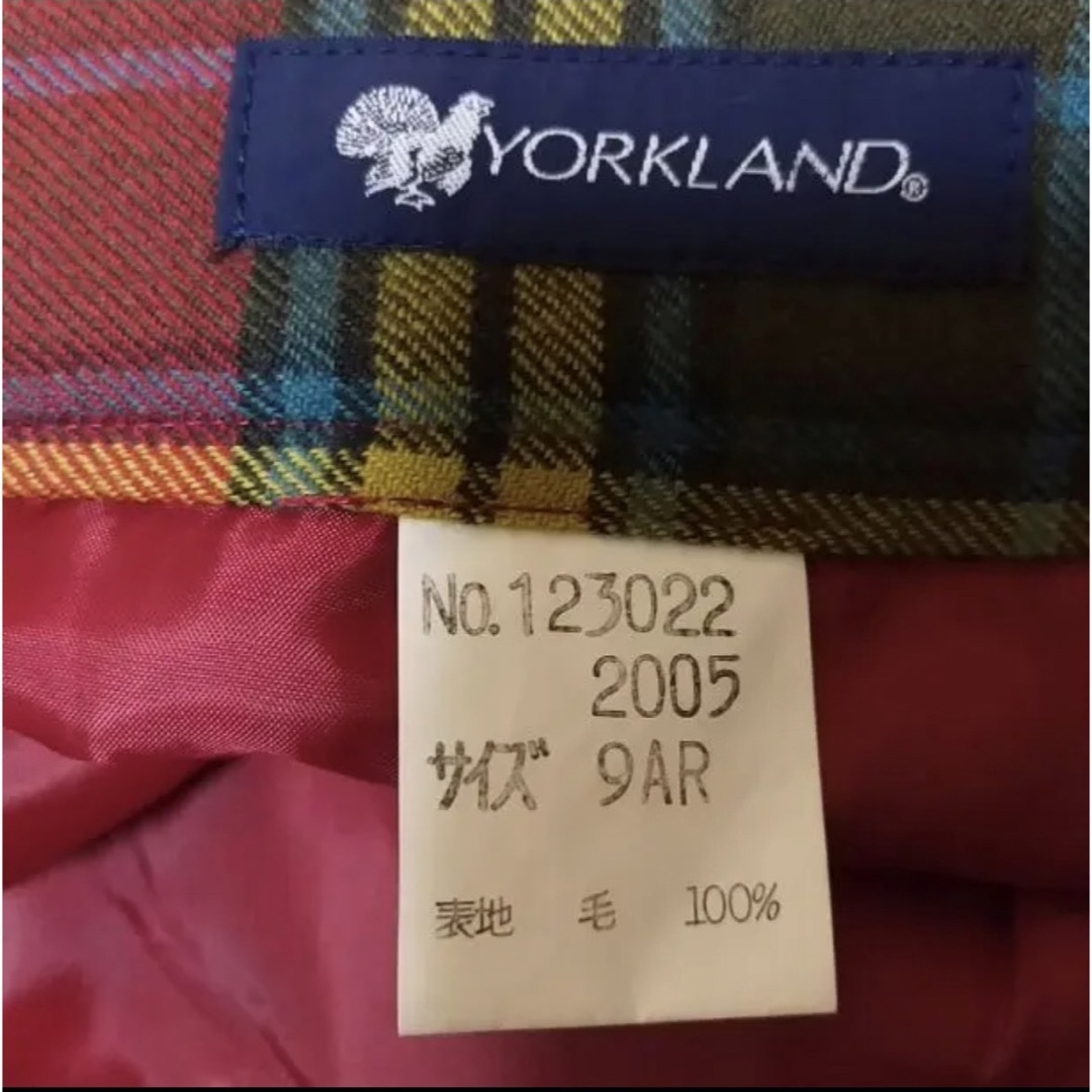 Yorkland(ヨークランド)の【☆美品☆】ひざ丈　スカートYORKLAND レディースのスカート(ひざ丈スカート)の商品写真