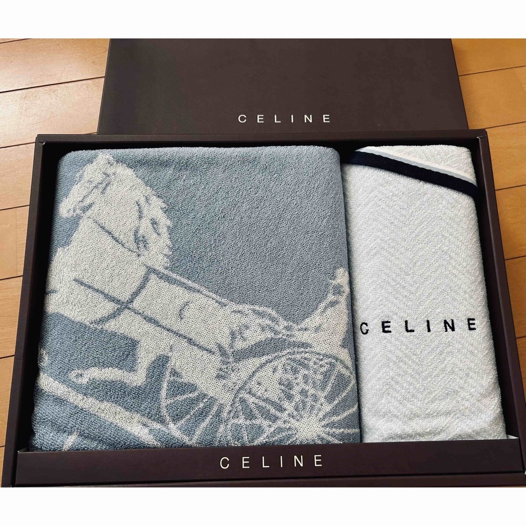 CELINE セリーヌ⭐️バス・フェイスタオル⭐️馬車柄 1