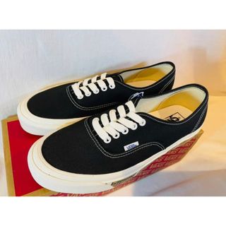 新品 vans バンズ コンフィクッシュ オーセンティック 27 黒 野村訓市