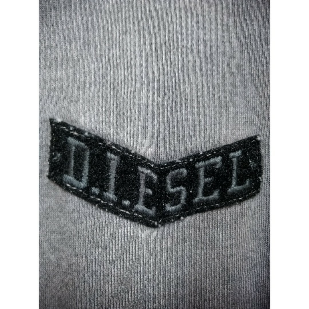 DIESEL(ディーゼル)のDIESEL❗USED加工ジップアップパーカー/L❗ メンズのトップス(パーカー)の商品写真