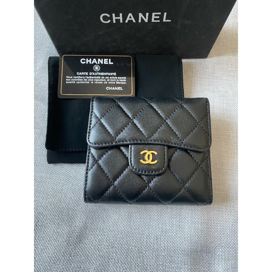 CHANEL - CHANELシャネル☆レディース折り財布☆人気サイフ☆甘く