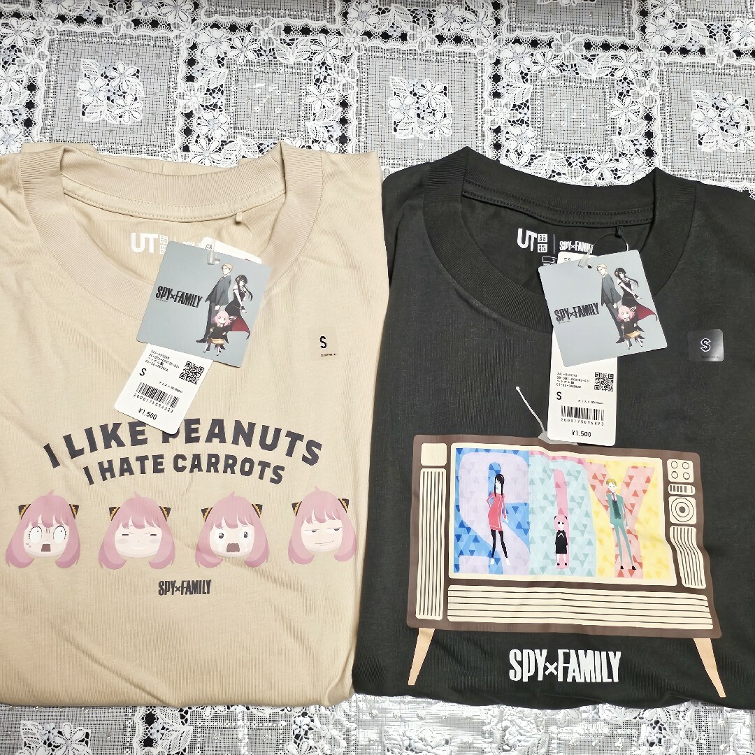 UNIQLO(ユニクロ)のSPY×FAMILY　Tシャツ　2枚　カットソー　ユニクロ　3人　アーニャ　S エンタメ/ホビーのアニメグッズ(その他)の商品写真