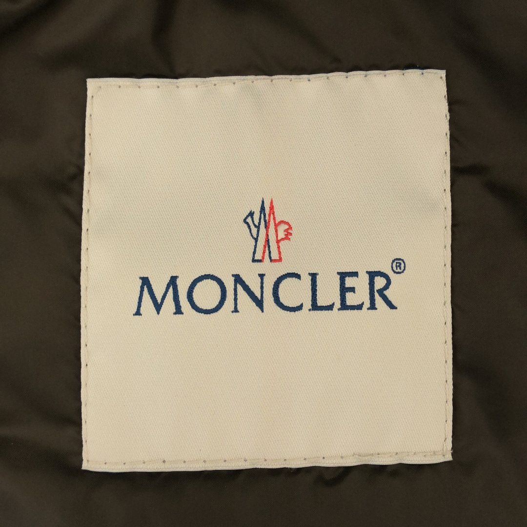 MONCLER(モンクレール)のMONCLER モンクレール LIANE GILET Lianeジレ オリーブグリーン モスグリーン カーキ ダウンベスト ベスト レディース サイズ3 アパレル レディースのジャケット/アウター(ダウンベスト)の商品写真