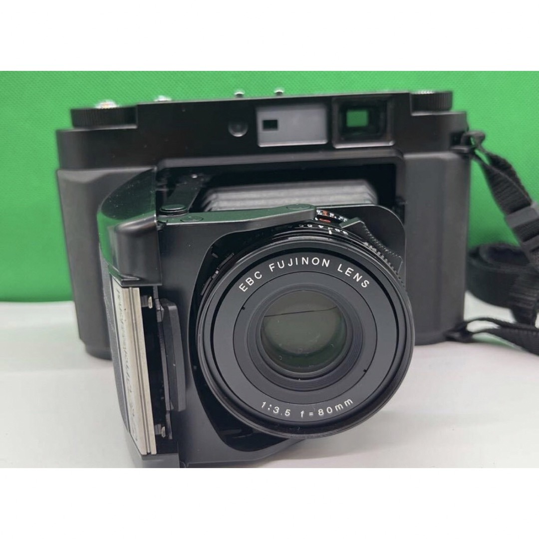 FUJIFILM フジフィルム GF670 Professional  スマホ/家電/カメラのカメラ(フィルムカメラ)の商品写真