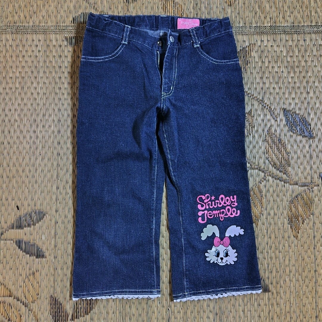 Shirley Temple(シャーリーテンプル)のシャーリーテンプル　デニムパンツ　クロップドパンツ キッズ/ベビー/マタニティのキッズ服女の子用(90cm~)(パンツ/スパッツ)の商品写真