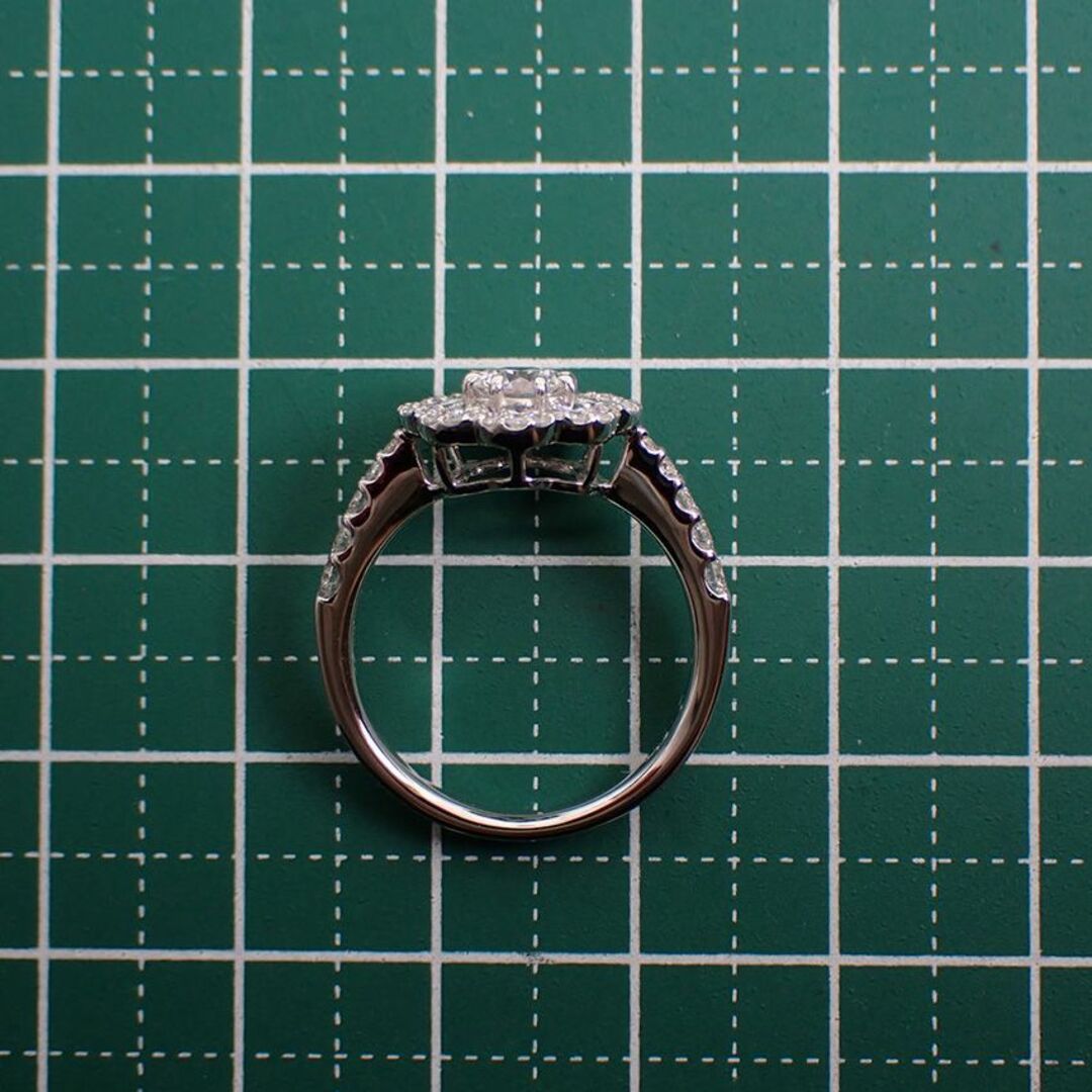 Pt900 ダイヤモンド リング 12号[g155-45] レディースのアクセサリー(リング(指輪))の商品写真