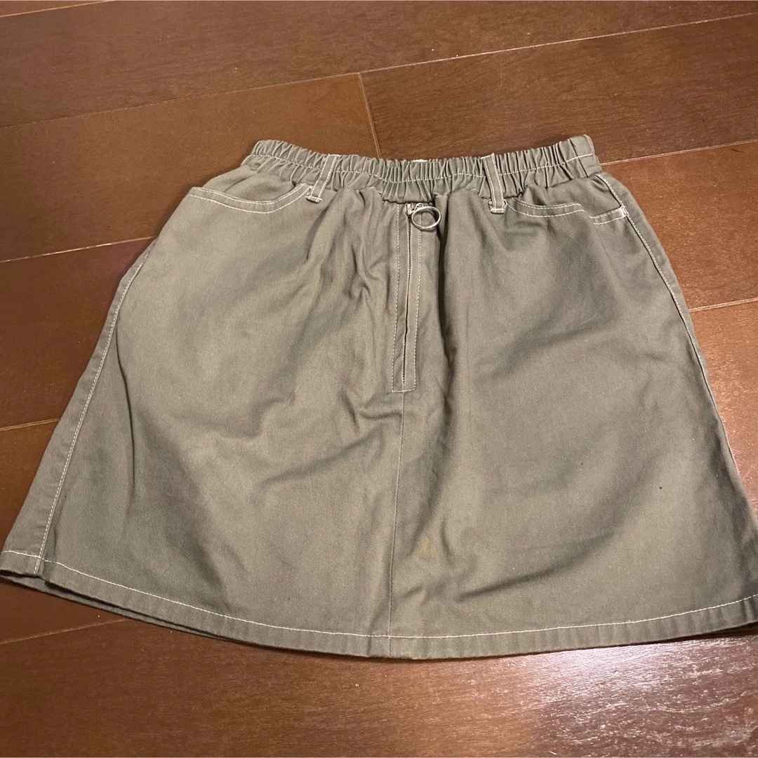 カーキ色　ミニスカート　160センチ キッズ/ベビー/マタニティのキッズ服女の子用(90cm~)(スカート)の商品写真