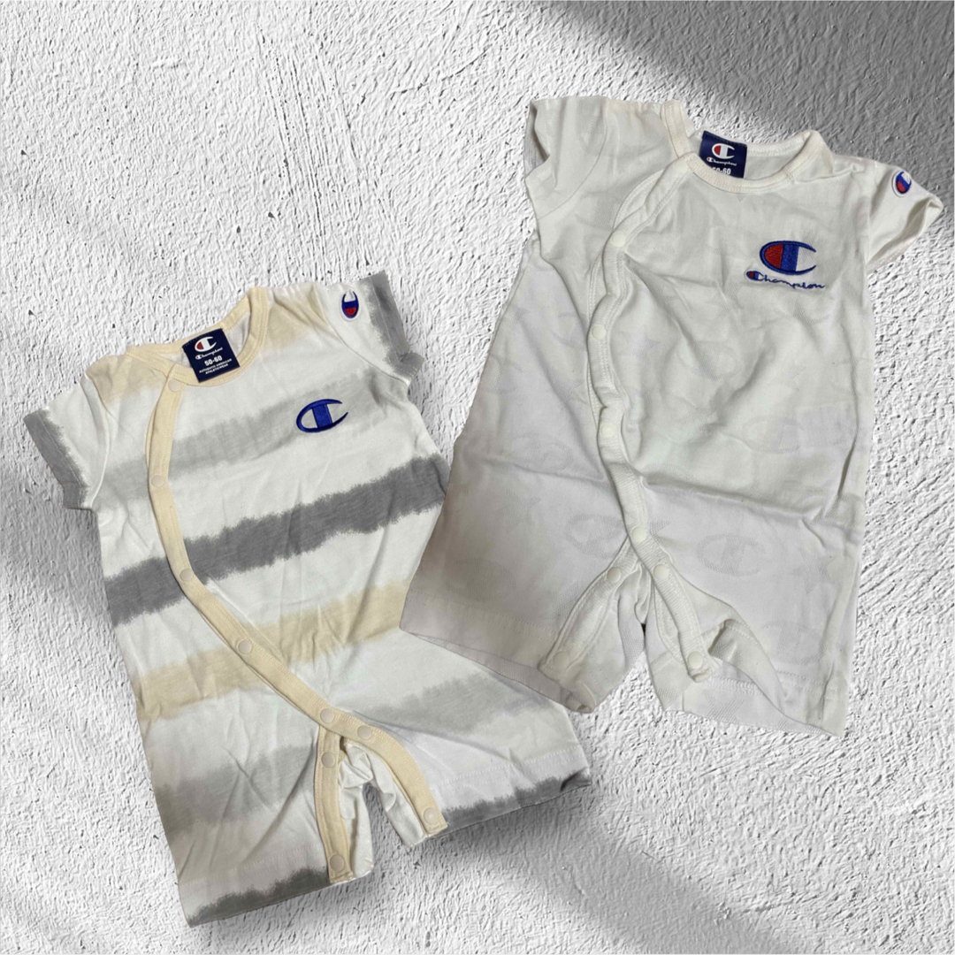 Champion(チャンピオン)の美品　ロンパース　２枚セット 50.60 キッズ/ベビー/マタニティのベビー服(~85cm)(ロンパース)の商品写真