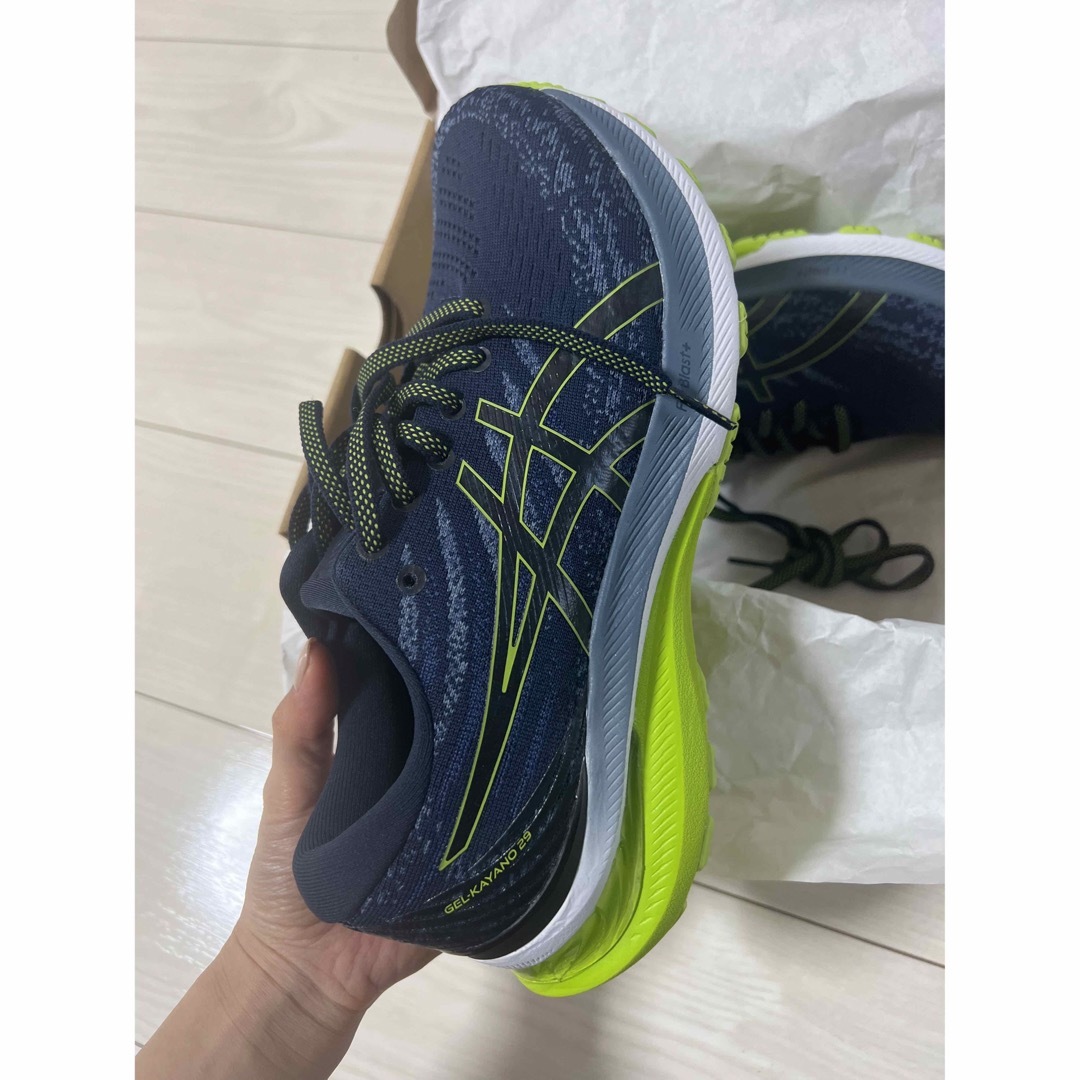 asics   未使用品ASICS GEL KAYANO メンズ ランニングシューズの