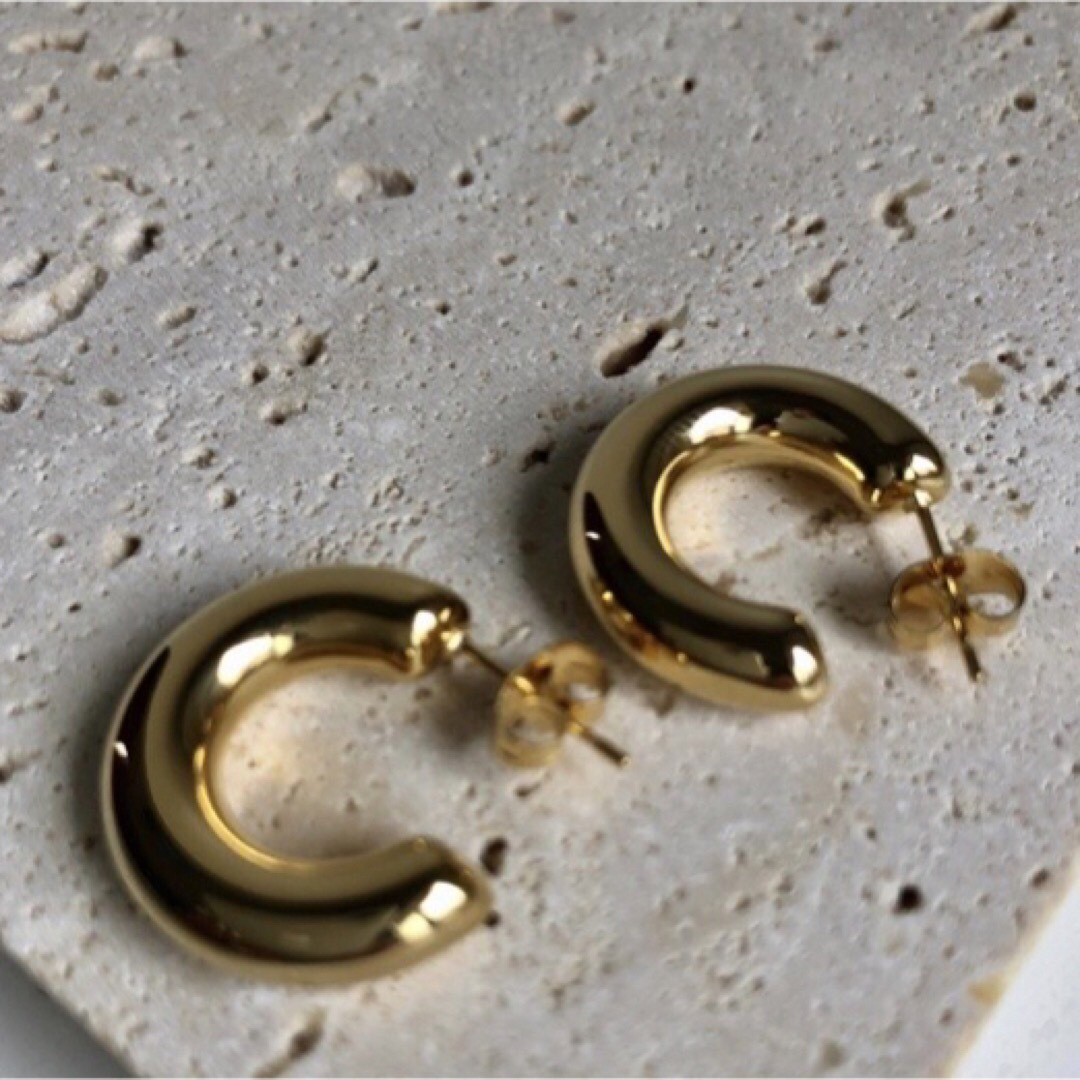 ❾luxe 20mm hoops  gold ¥3900 レディースのアクセサリー(ピアス)の商品写真