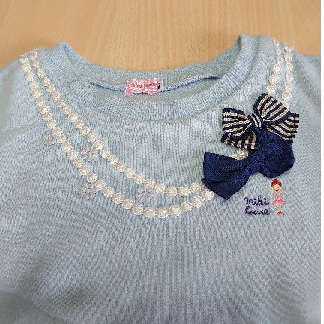 美品✨♥️mikihouse♥️レース&リボン飾りトレーナー。140㎝。日本製。 美品✨♥️mikihouse♥️レース&リボン飾りトレーナー。140㎝。日本製。