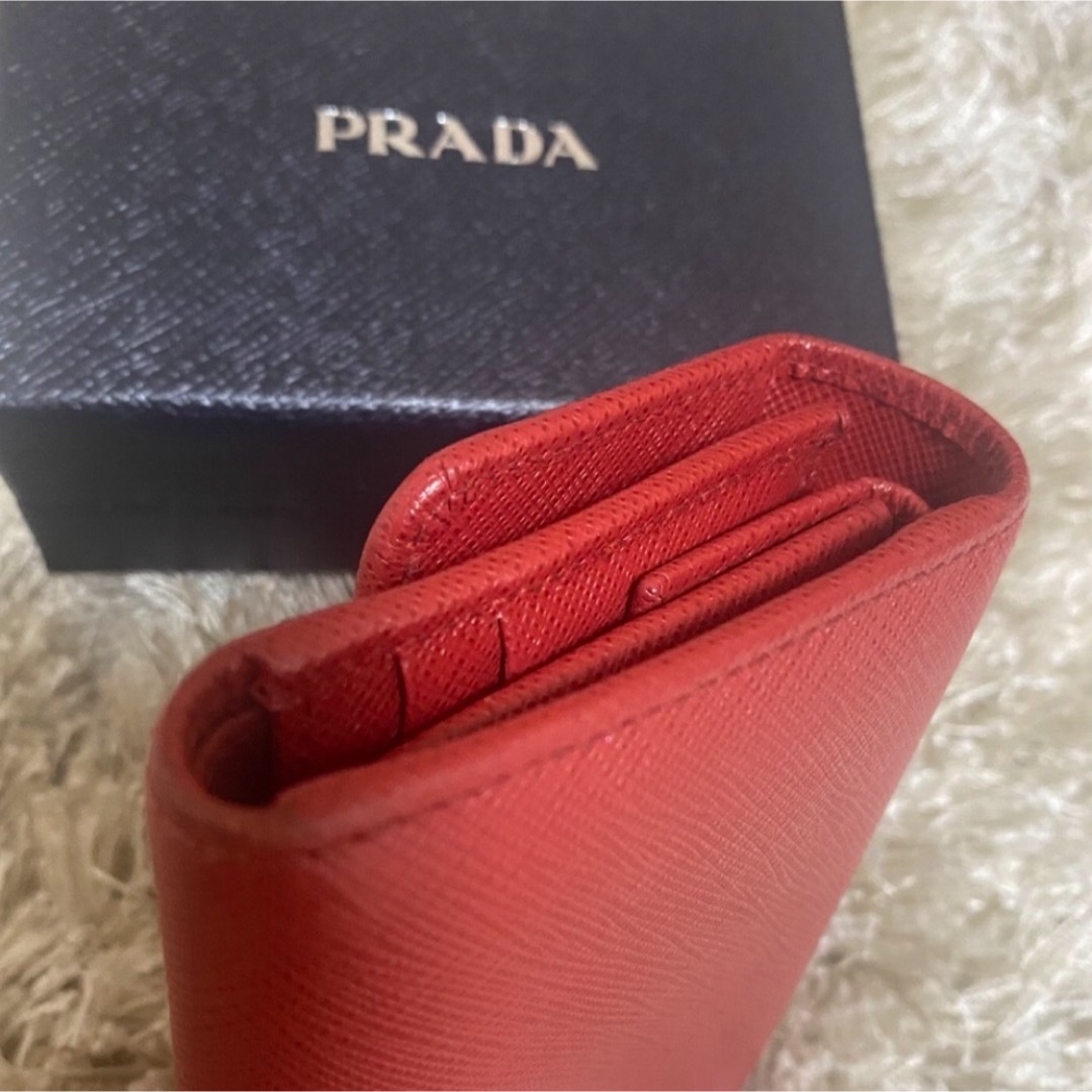 PRADA(プラダ)の【美品】PRADA コンパクト財布 レディースのファッション小物(財布)の商品写真