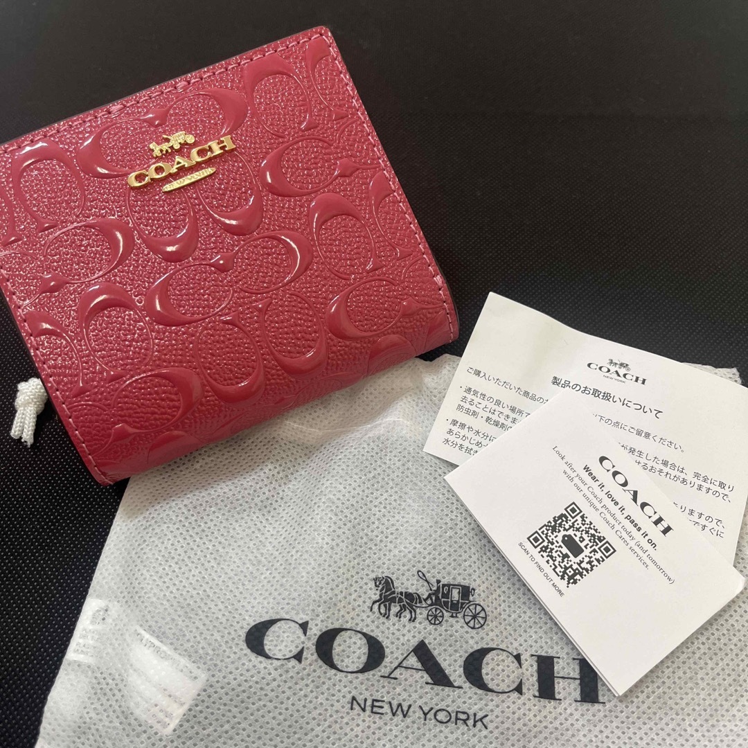 COACH コーチ 財布 二つ折り 折りたたみ 小銭入れ付き レザー ピンク系サイズ