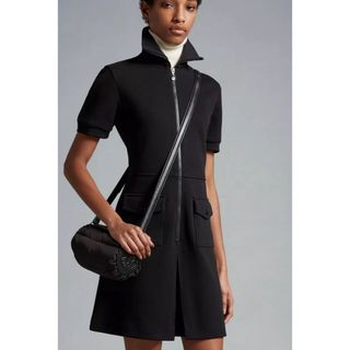 モンクレール ワンピースの通販 200点以上 | MONCLERのレディースを
