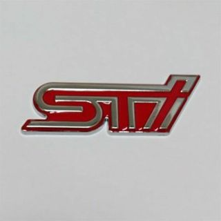 スバル(スバル)のSTI 3D エンブレム　シルバー　1枚(車外アクセサリ)