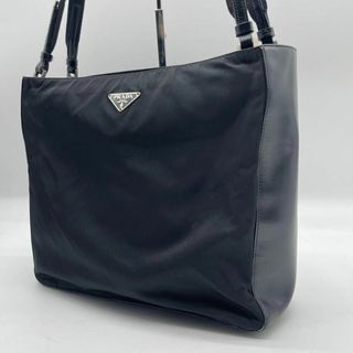 極美品　プラダ　PRADA トートバッグ　 ナイロン　ブラック　三角プレート