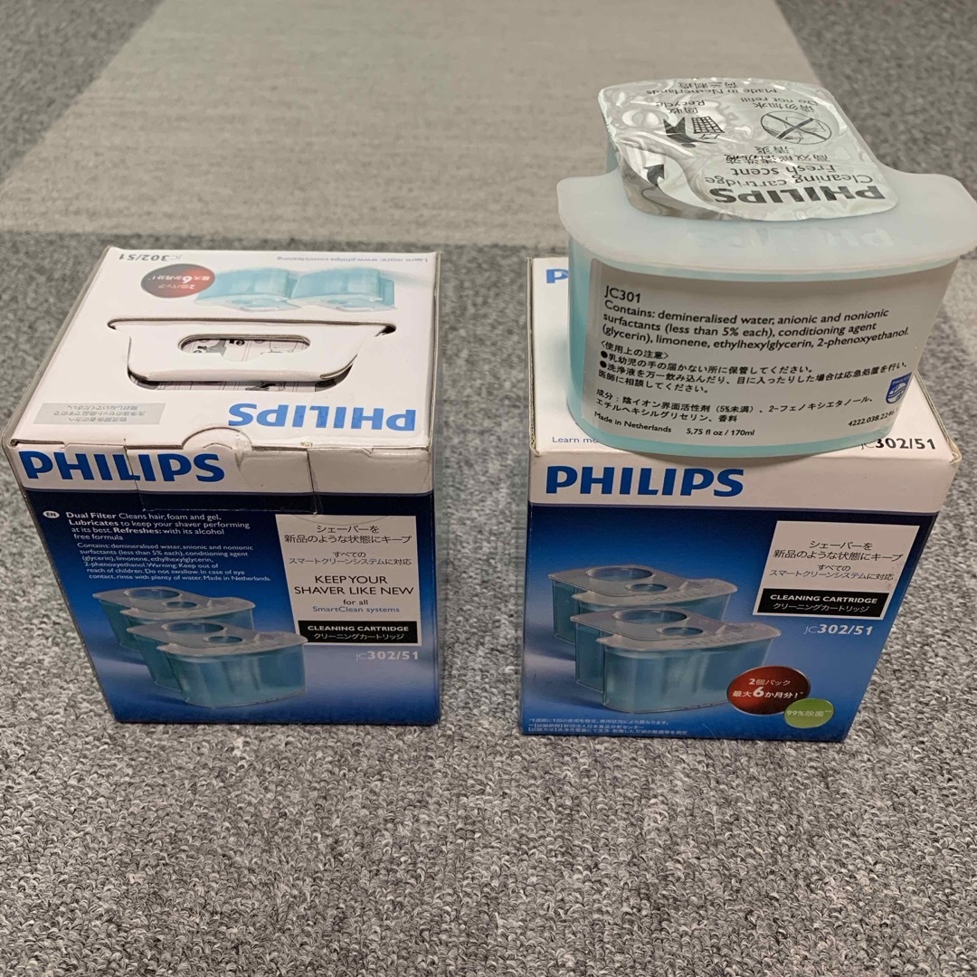 PHILIPS(フィリップス)のPHILIPS クリーニングカートリッジ　洗浄液　3個セット　JC302/51 スマホ/家電/カメラの美容/健康(メンズシェーバー)の商品写真