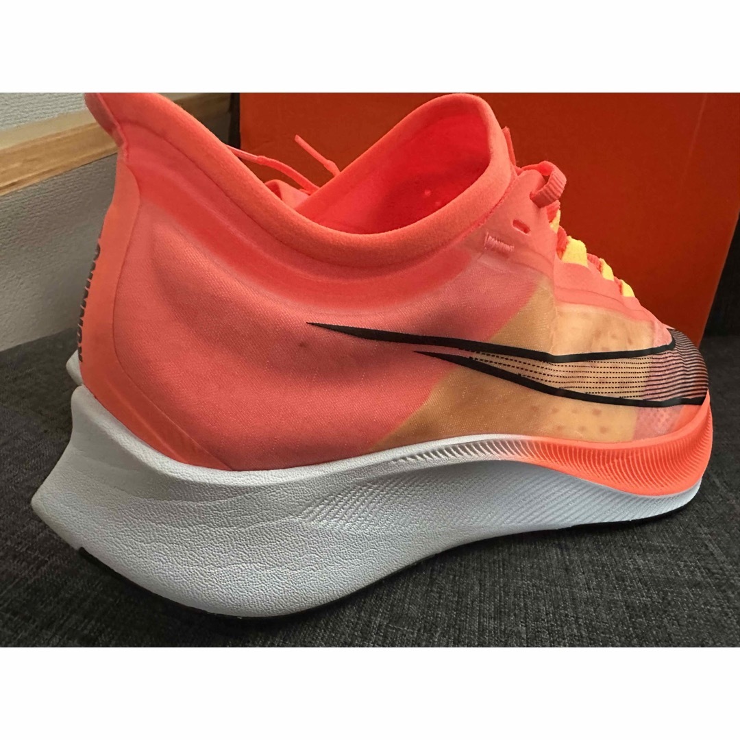 ☆新品未使用☆ナイキ(NIKE)ズームフライ3 ☆新品未使用☆ナイキ(NIKE)ズームフライ3