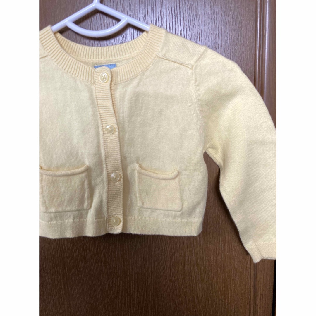 babyGAP(ベビーギャップ)の美品★ baby gap カーディガン ボレロ イエロー 70サイズ 羽織り キッズ/ベビー/マタニティのベビー服(~85cm)(カーディガン/ボレロ)の商品写真