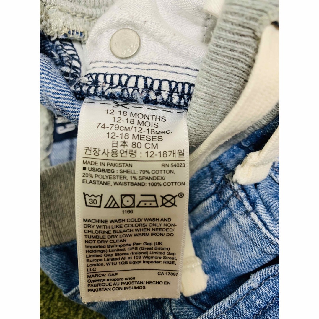 babyGAP(ベビーギャップ)のbabyGAP ベビーギャップ GAP デニム ジーンズ 80 キッズ/ベビー/マタニティのベビー服(~85cm)(パンツ)の商品写真