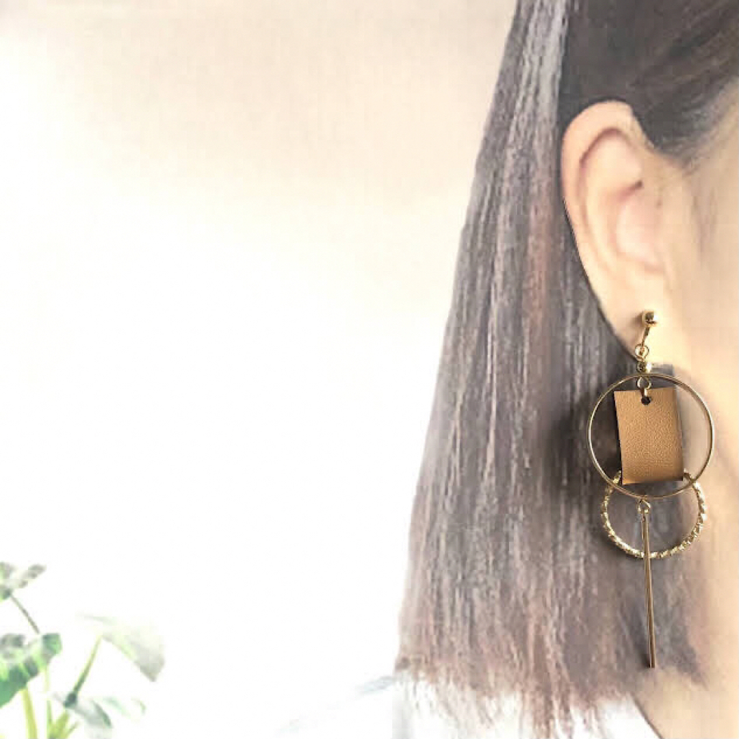 #440 HANDMADE earring(pierce) ハンドメイドのアクセサリー(イヤリング)の商品写真