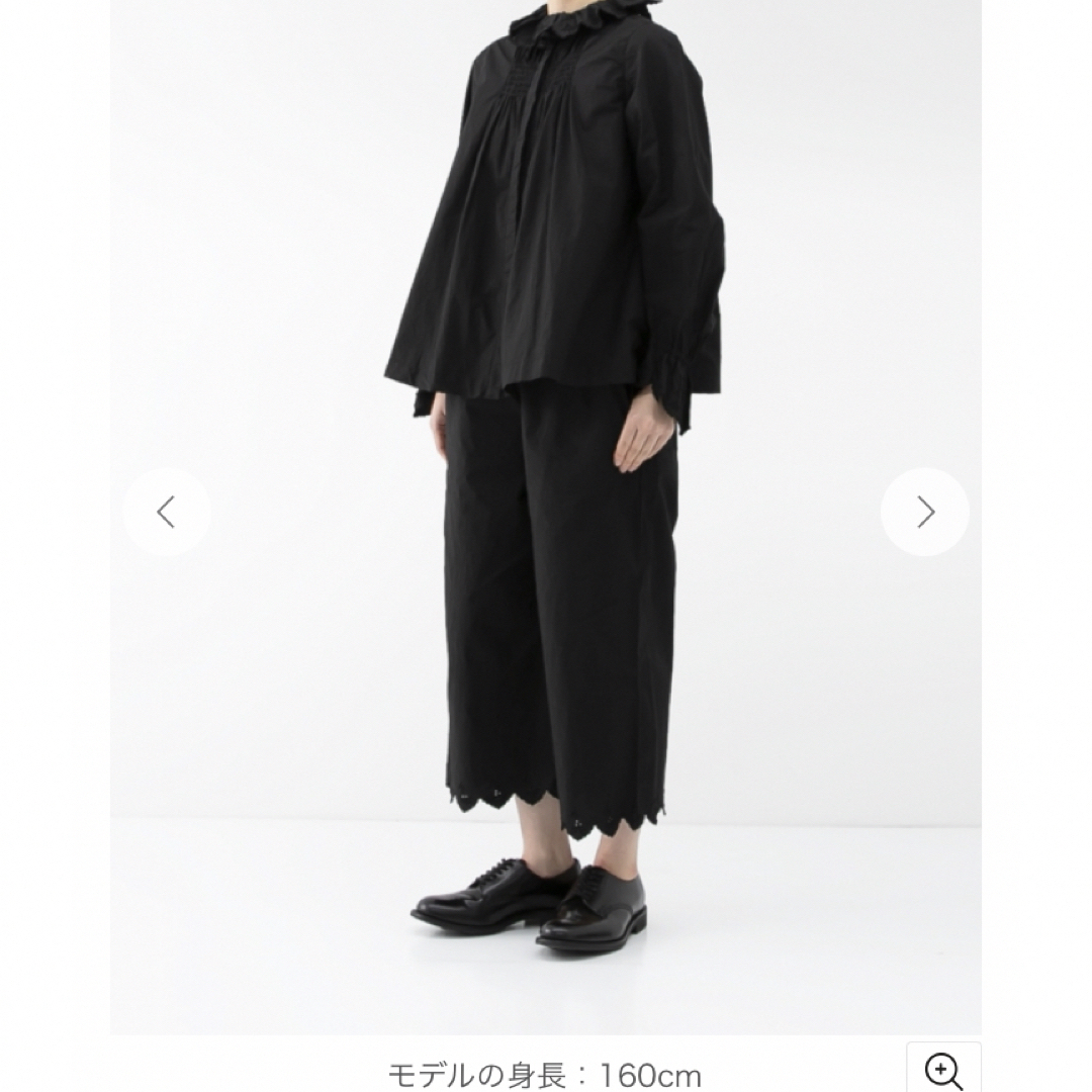 nest Robe(ネストローブ)のnestrobe スカラップイージーパンツ レディースのパンツ(クロップドパンツ)の商品写真