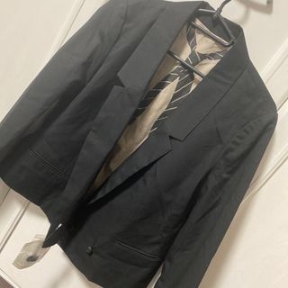 ショートテーラードジャケット