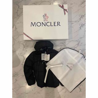モンクレール メンズの通販 20,000点以上 | MONCLERを買うならラクマ