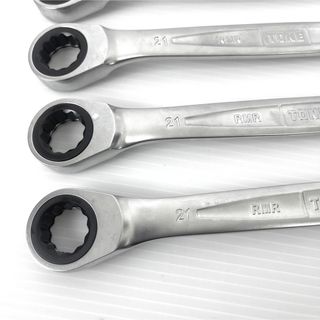 トネ(TONE) 切替式ラチェットめがねレンチ 21mm 5本セットの通販 by