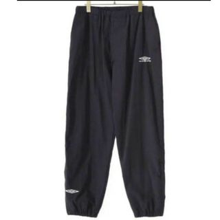 コモリ(COMOLI)のcomoli umbro F.C トラックパンツ　L 　アンブロ(その他)