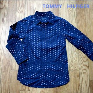 トミーヒルフィガー(TOMMY HILFIGER)のトミーヒルフィガー　長袖シャツ　120 130 トップス　ネイビー　星　キッズ(Tシャツ/カットソー)