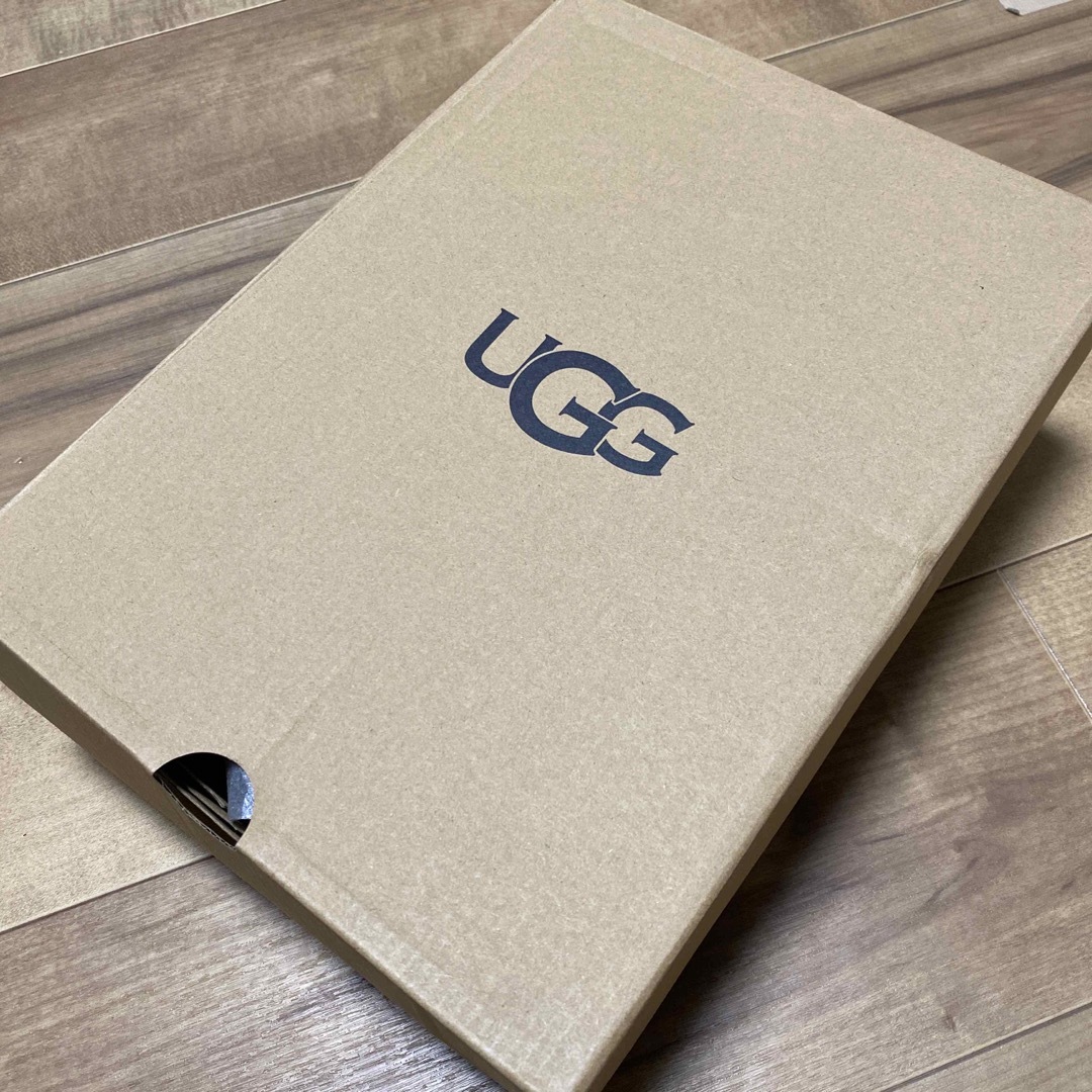 FRAMeWORK(フレームワーク)の2023 AW FRAMeWORK 別注　UGG ムートンスリッパ レディースの靴/シューズ(スリッポン/モカシン)の商品写真