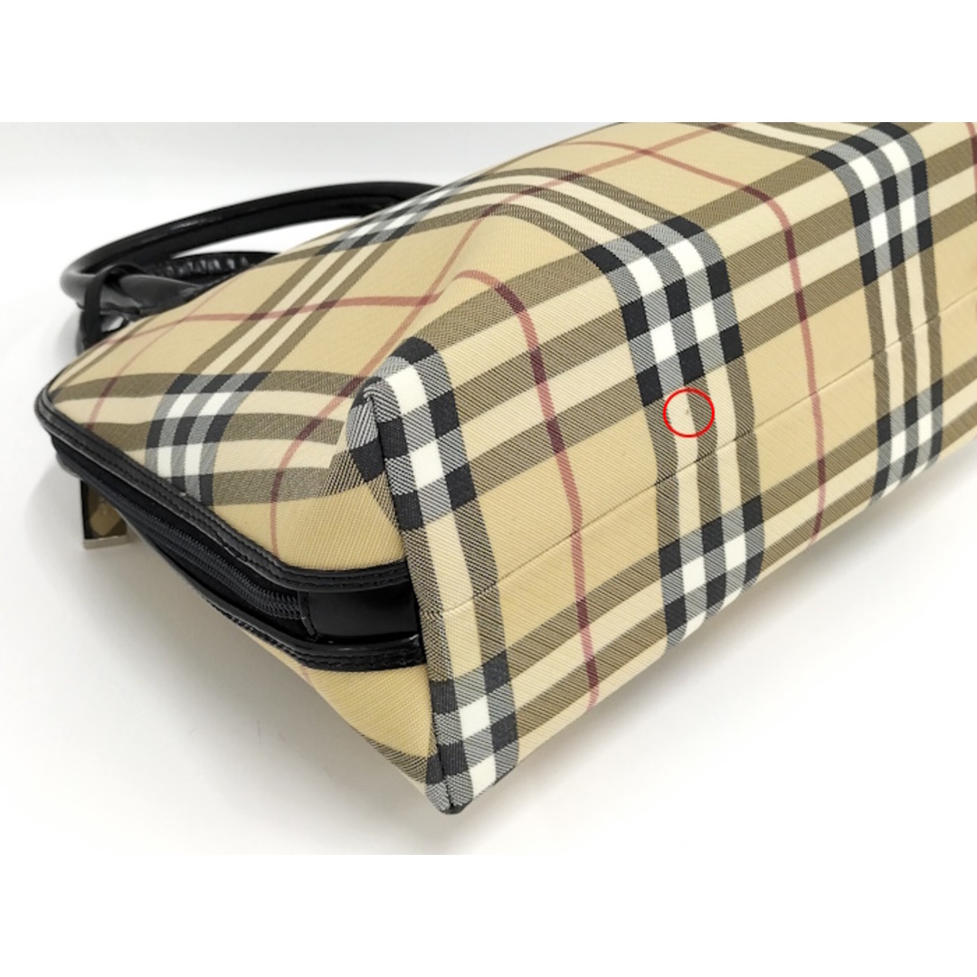 BURBERRY(バーバリー)のBURBERRY ハンドバッグ ノバチェック PVCコーティング ベージュ レディースのバッグ(ハンドバッグ)の商品写真