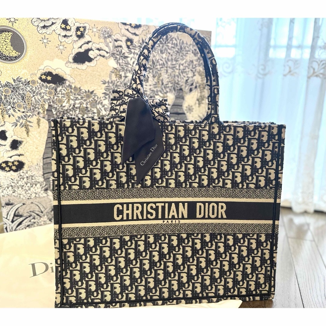 申請される方は必ず商品説明を見て下さい！　DIOR ブックトート　ラージ