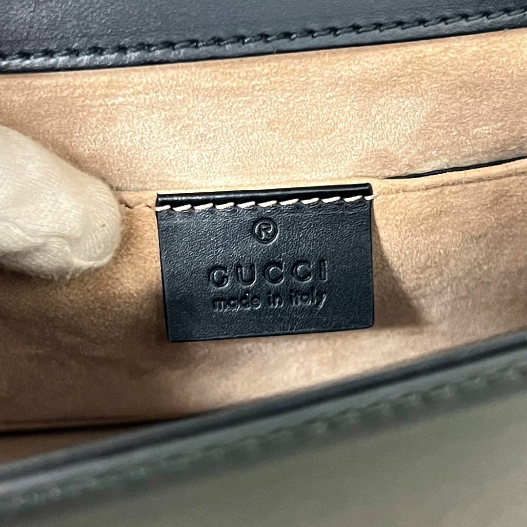 Gucci   グッチ バッグ シルヴィ ミニバッグ シェリー レザー ゴールド