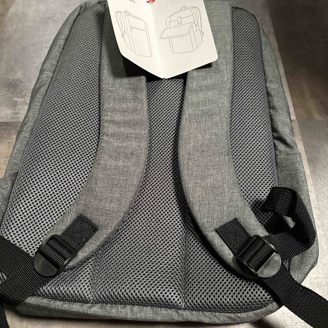 HUAWEI(ファーウェイ)のHUAWEI Backpack Swift 非売品　限定商品 メンズのバッグ(バッグパック/リュック)の商品写真